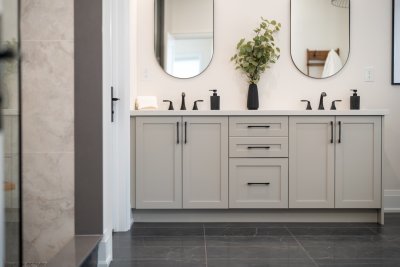 Je badkamer opfrissen zonder verbouwen: 10 slimme tips